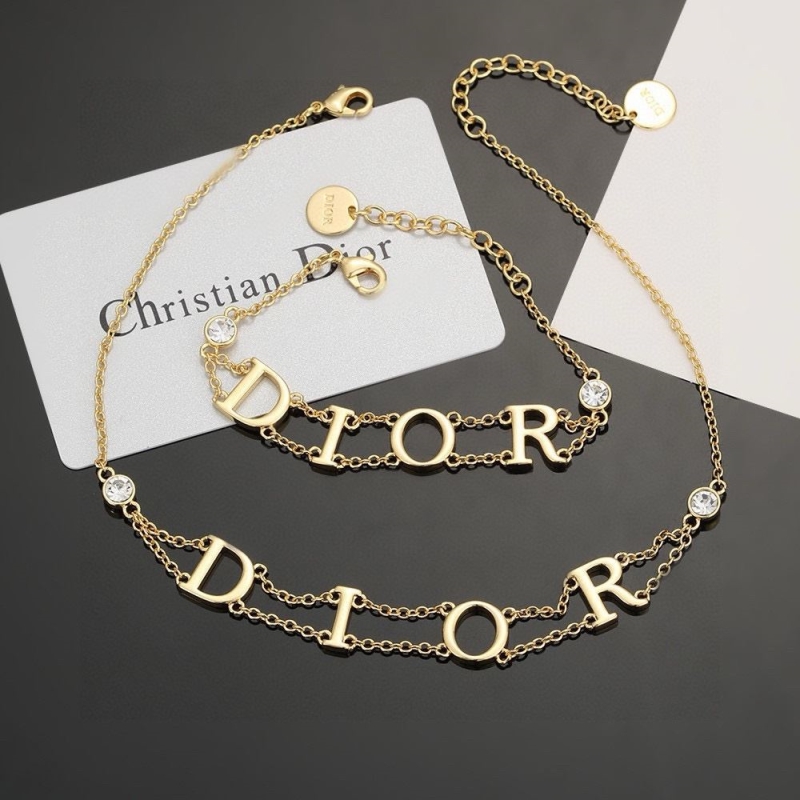 Christian Dior Necklaces